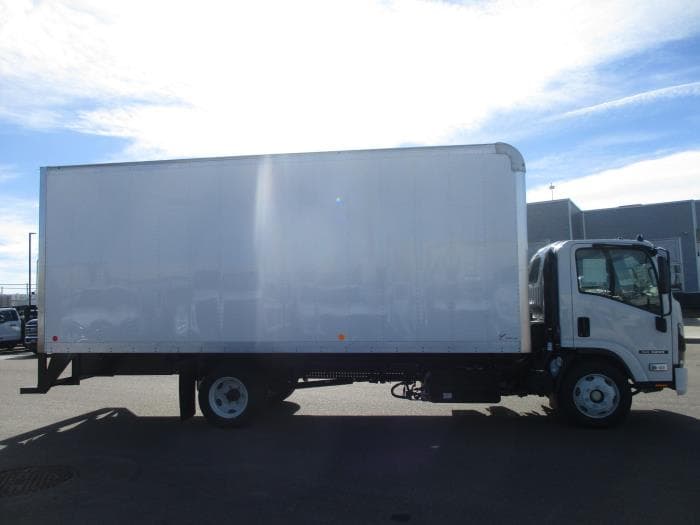 2025 Isuzu NRR — photo 5