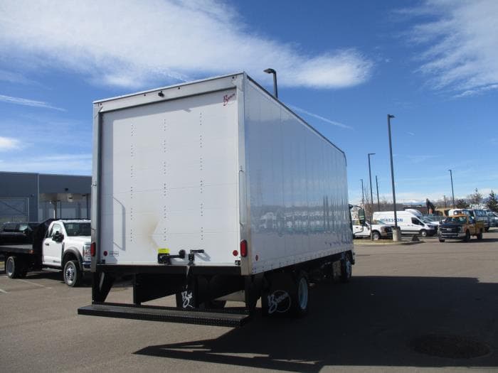 2025 Isuzu NRR — photo 7