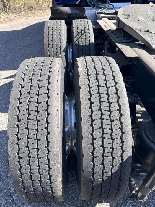 2022 Peterbilt 579 — photo 19