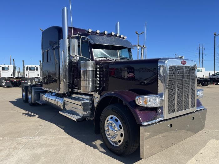 2024 Peterbilt 389 — photo 4