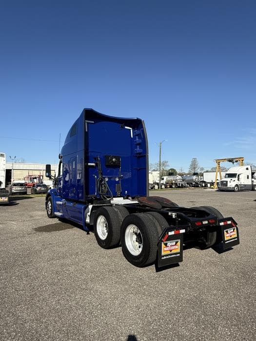 2022 Peterbilt 579 — photo 4