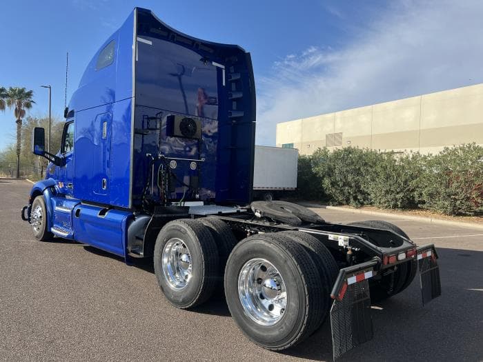 2022 Peterbilt 579 — photo 6