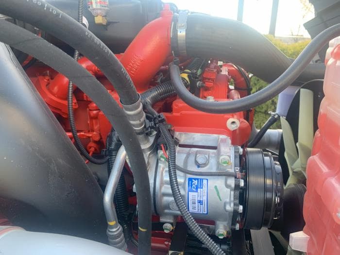 2026 International LT — photo 18