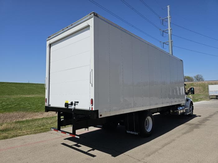 2025 Peterbilt 536 — photo 7