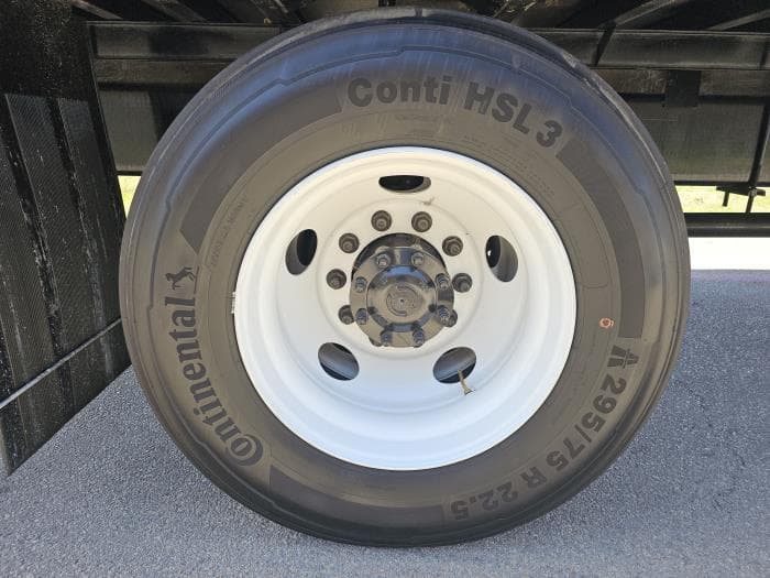 2025 Peterbilt 536 — photo 20