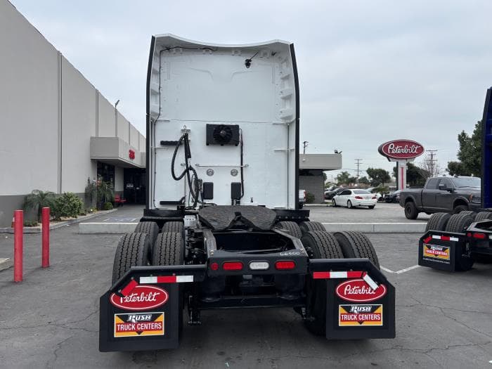 2022 Peterbilt 579 — photo 9