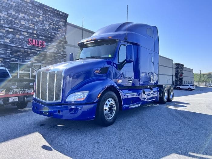 2022 Peterbilt 579 — photo 3