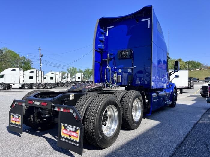 2022 Peterbilt 579 — photo 13