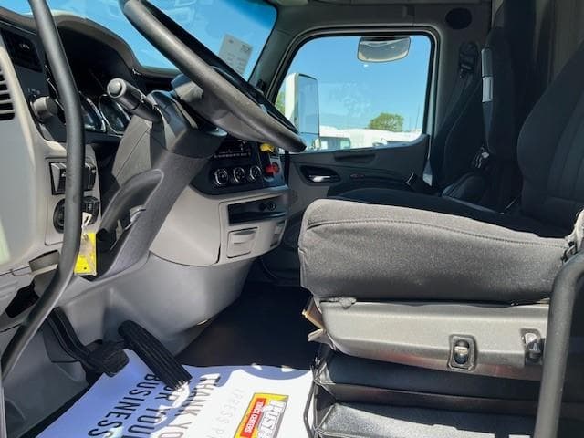 2022 Peterbilt 579 — photo 17