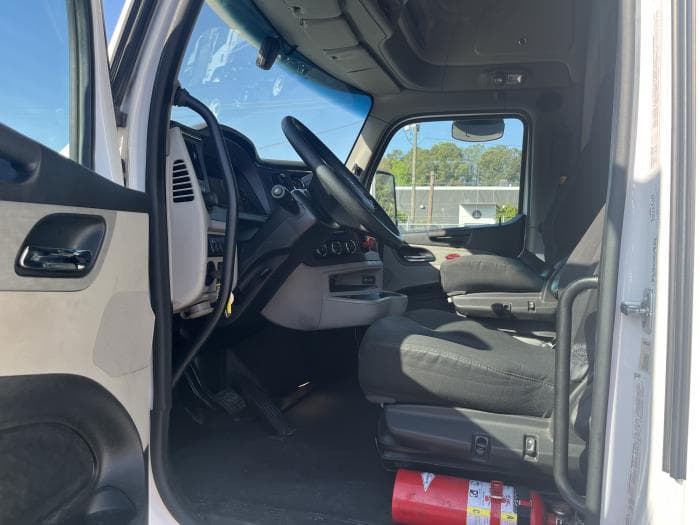 2022 Peterbilt 579 — photo 14