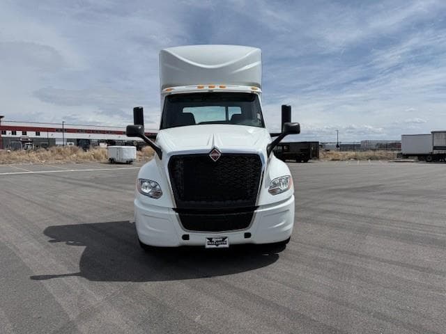 2026 International LT — photo 9