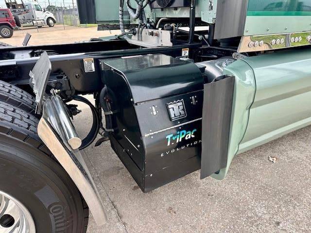 2020 Peterbilt 579 — photo 10