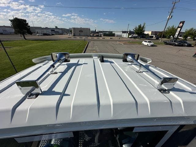 2026 International LT — photo 10