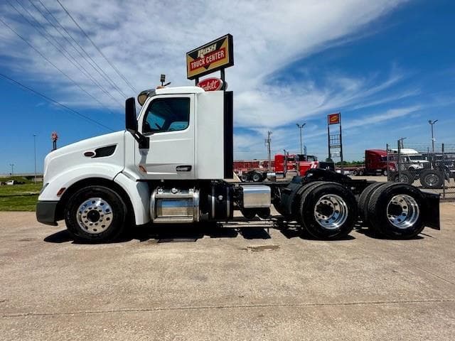 2021 Peterbilt 579 — photo 5