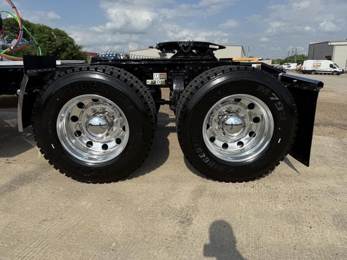 2026 Peterbilt 589 — photo 21