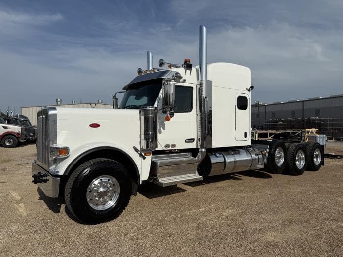 2026 Peterbilt 589 — photo 4