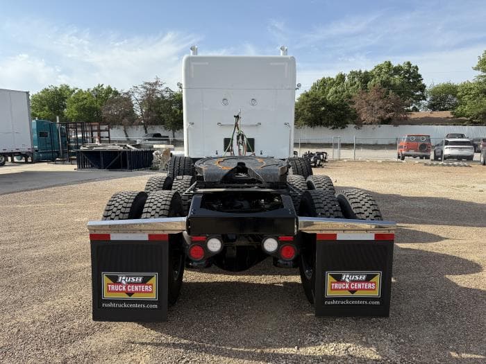 2026 Peterbilt 589 — photo 8