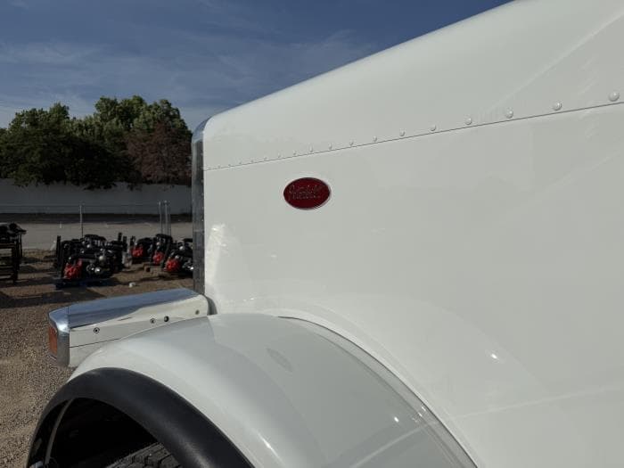 2026 Peterbilt 589 — photo 16