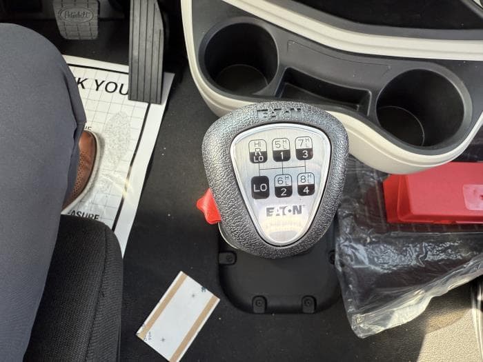 2026 Peterbilt 589 — photo 40