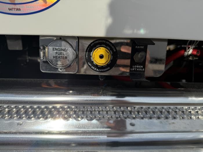 2026 Peterbilt 589 — photo 29