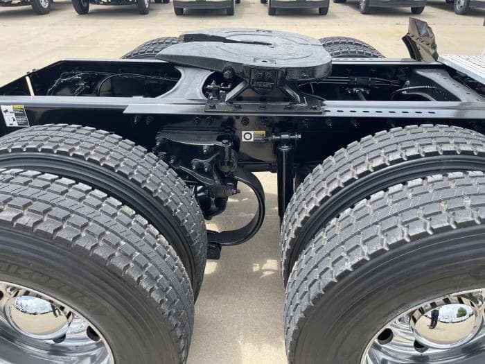 2022 Peterbilt 579 — photo 7