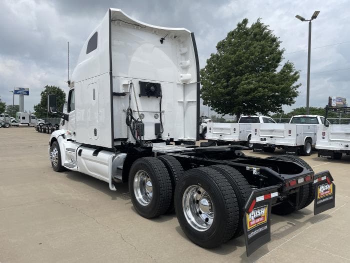 2022 Peterbilt 579 — photo 11