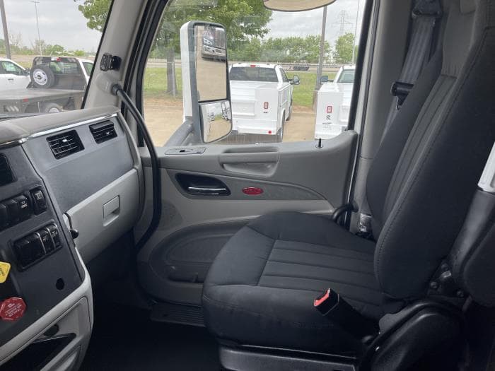 2022 Peterbilt 579 — photo 14
