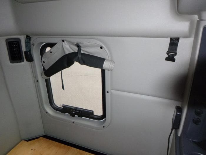 2021 Peterbilt 579 — photo 29