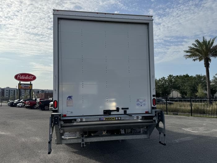 2025 Peterbilt 536 — photo 4