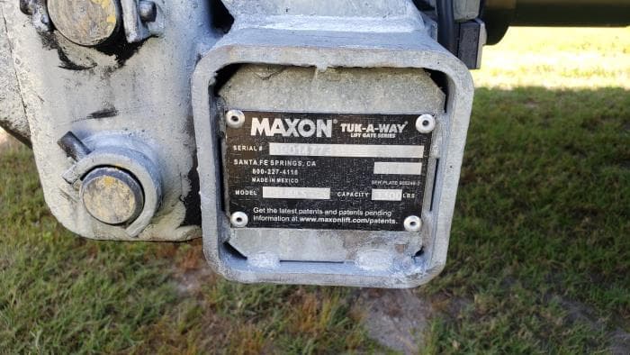 2020 Peterbilt 337 — photo 28