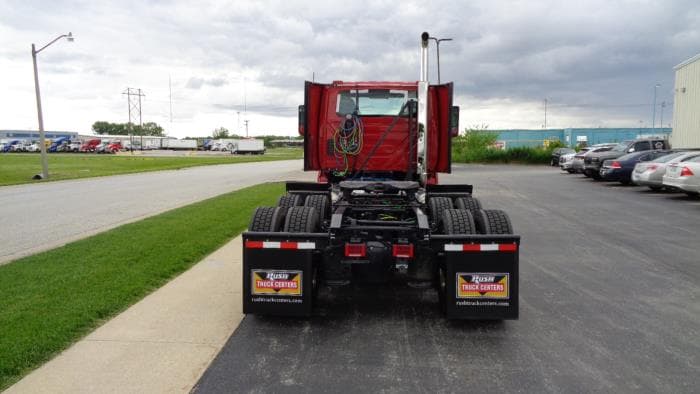 2026 International LT — photo 7