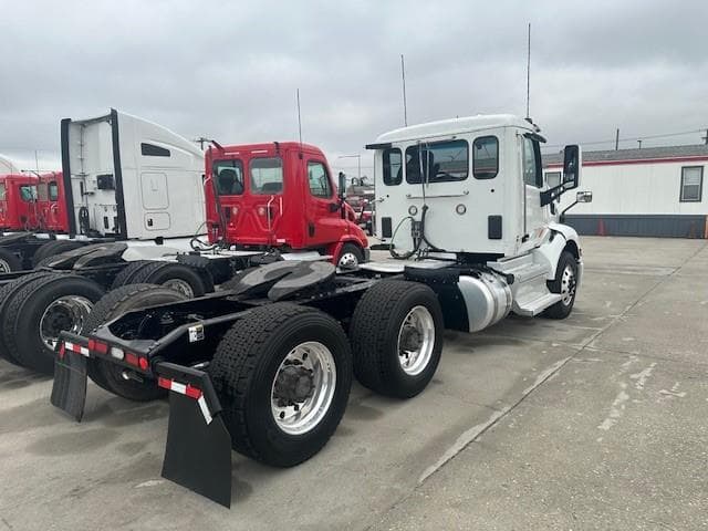2020 Peterbilt 579 — photo 7