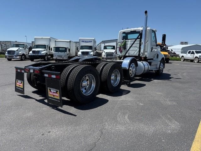 2026 International LT — photo 6