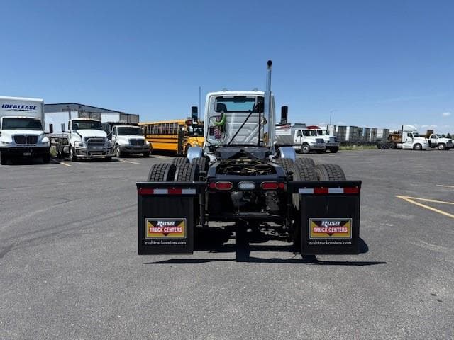 2026 International LT — photo 5