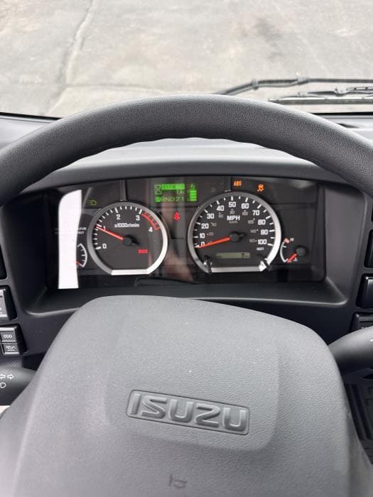 2024 Isuzu NRR — photo 27