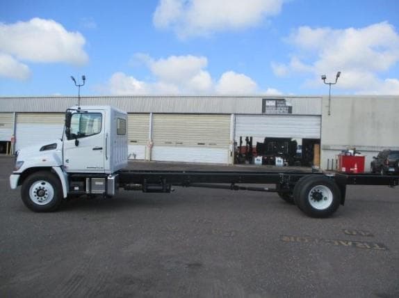 2026 Hino L6 — photo 3