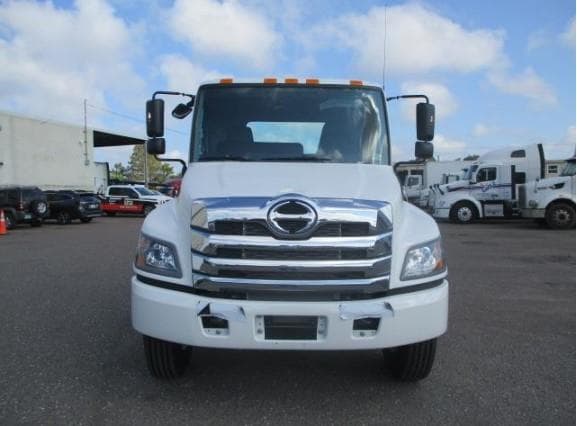 2026 Hino L6 — photo 9