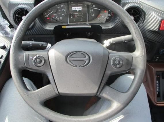 2026 Hino L6 — photo 12