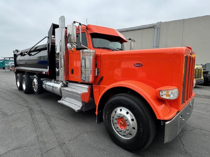 2017 Peterbilt 389 — photo 4