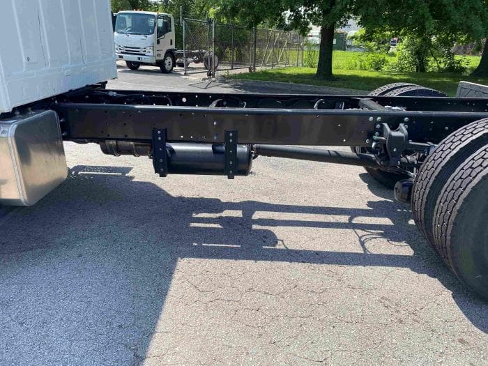 2025 Hino L6 — photo 11