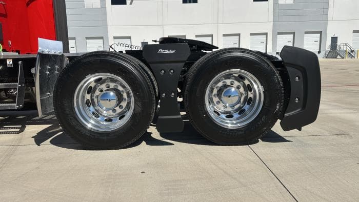 2026 Peterbilt 579 — photo 11