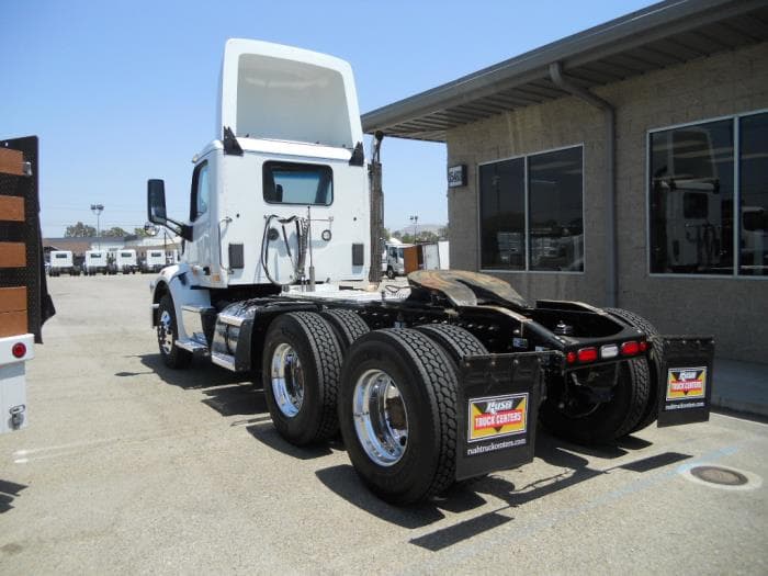 2020 Peterbilt 567 — photo 5