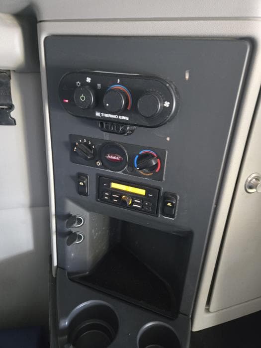 2022 Peterbilt 579 — photo 5