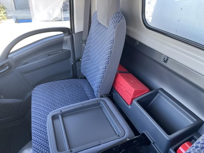 2025 Isuzu NPR — photo 20