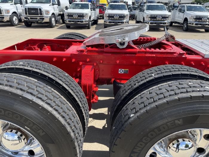 2022 Peterbilt 567 — photo 7