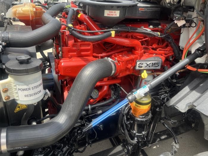 2021 International LT — photo 10