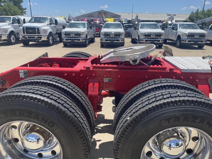 2022 Peterbilt 567 — photo 7