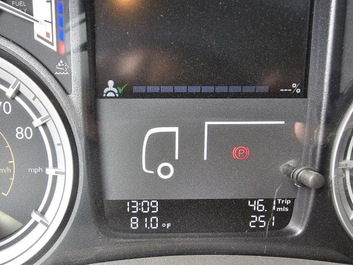 2025 Peterbilt 220EV — photo 13