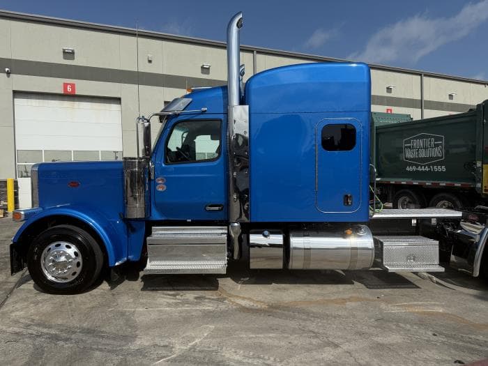 2026 Peterbilt 589 — photo 6