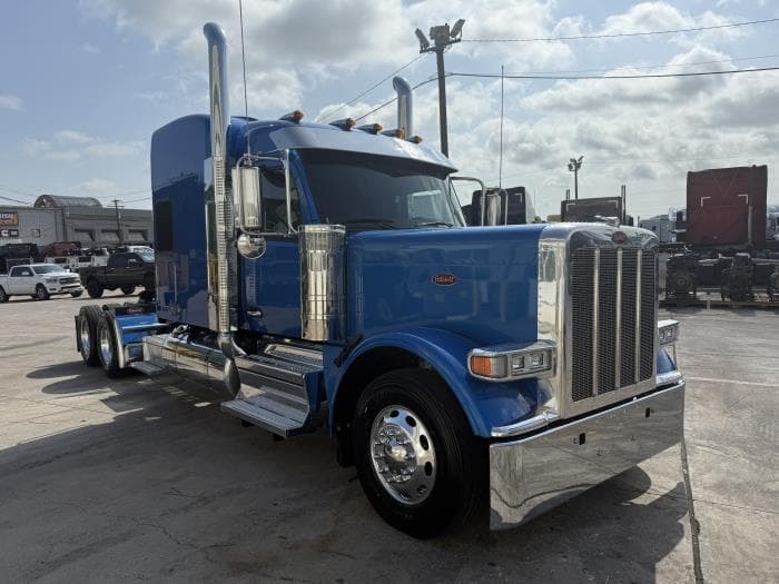 2026 Peterbilt 589 — photo 12